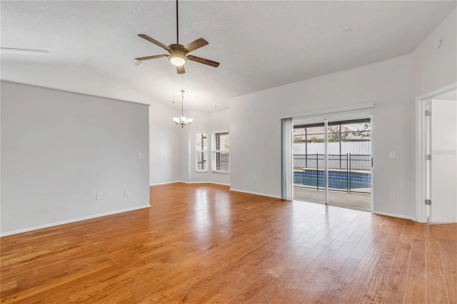 1517 Crawford Drive Apopka FL 32703