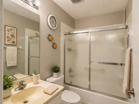 822 Mccallister Avenue Sun City Center FL 33573