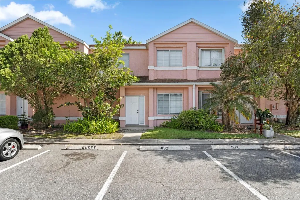 832 Monopoly Court Orlando FL 32824