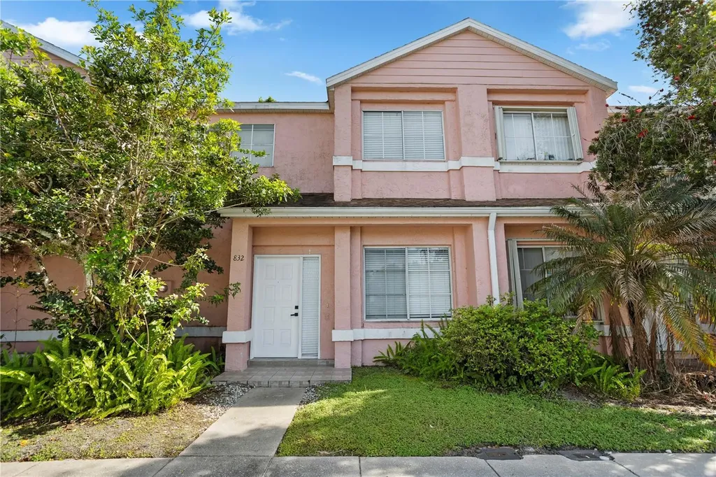 832 Monopoly Court Orlando FL 32824