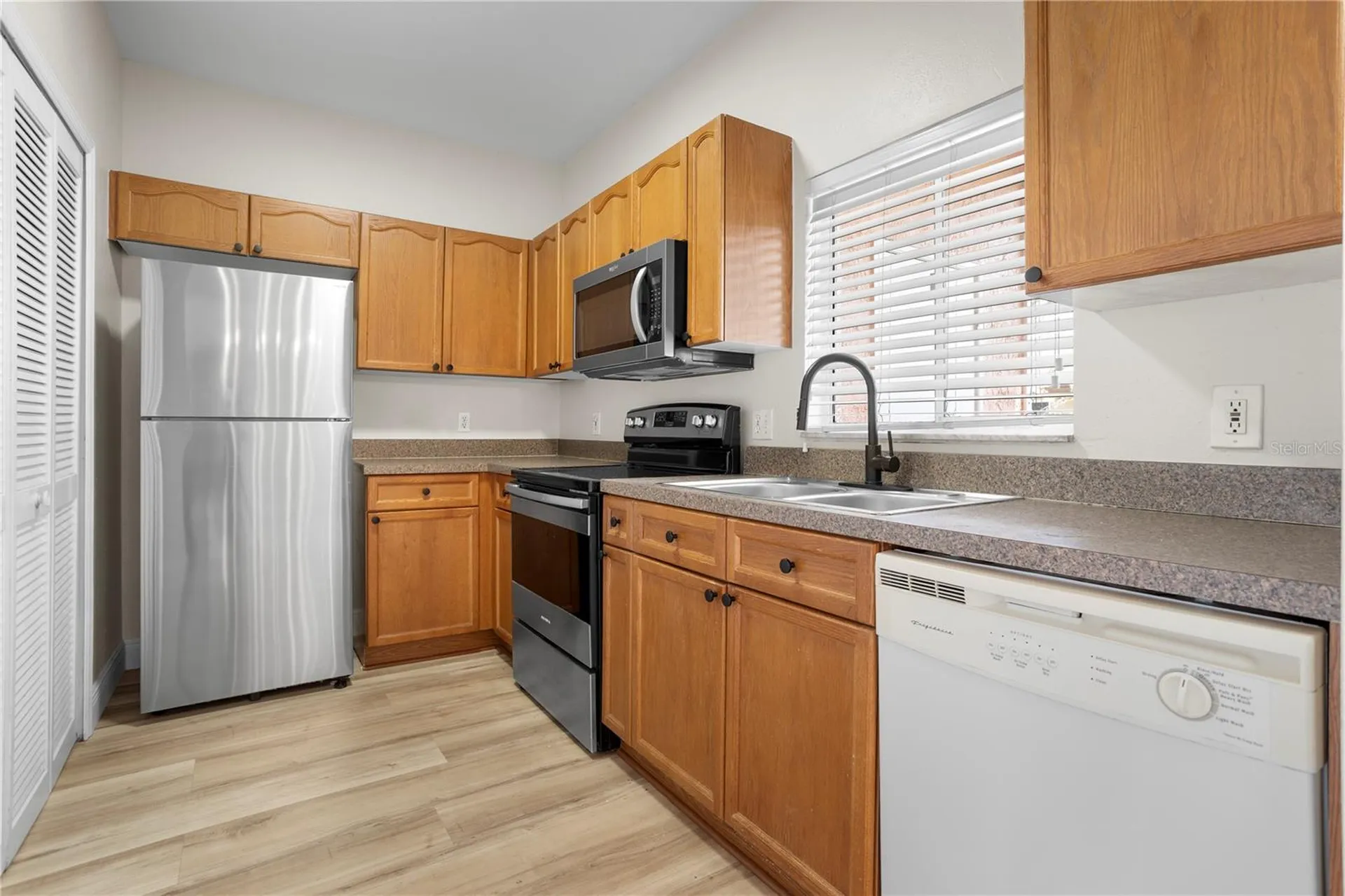 832 Monopoly Court Orlando FL 32824