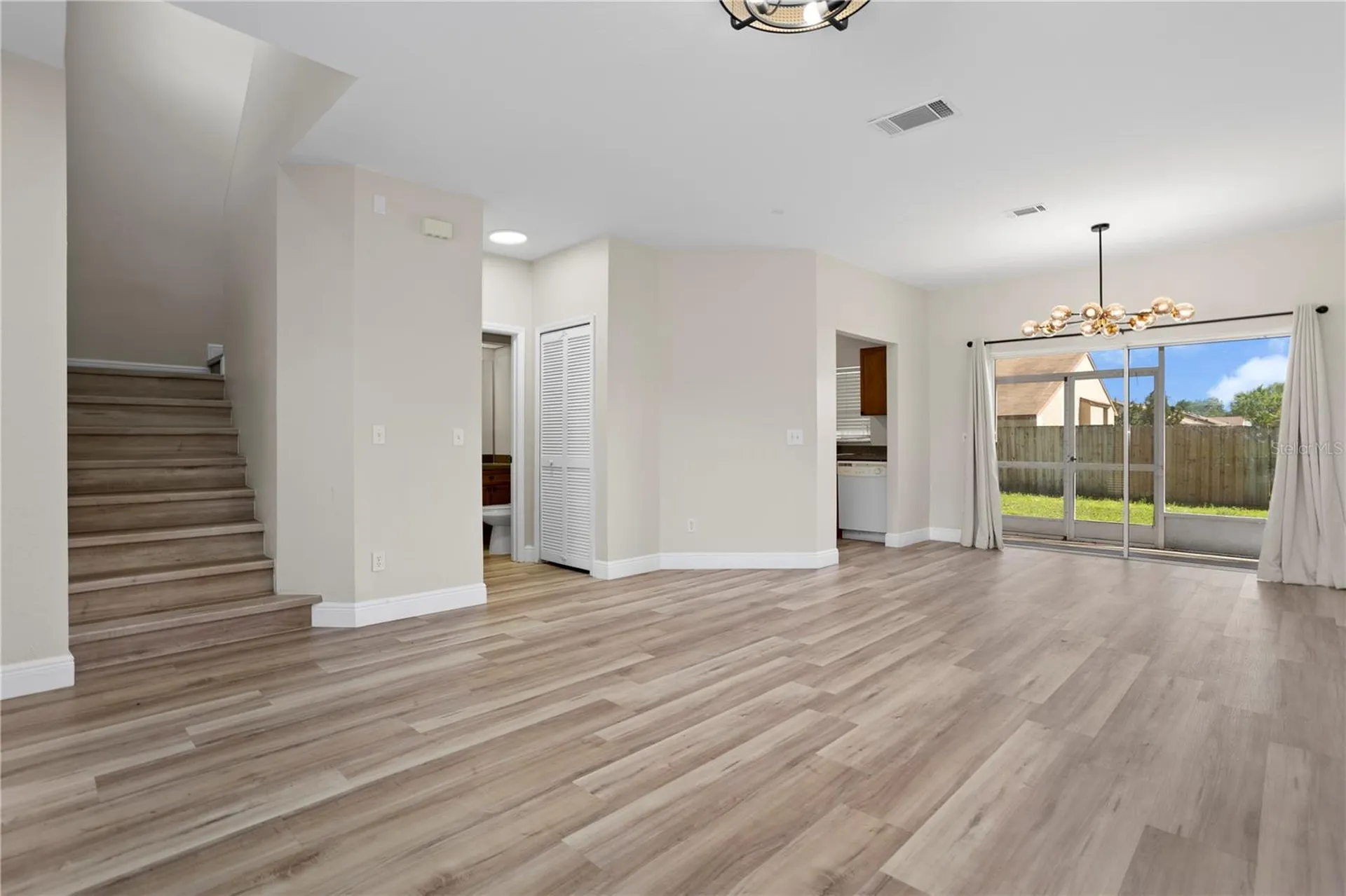 832 Monopoly Court Orlando FL 32824