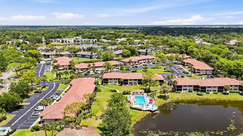 5186 Lake Village Drive Sarasota FL 34235
