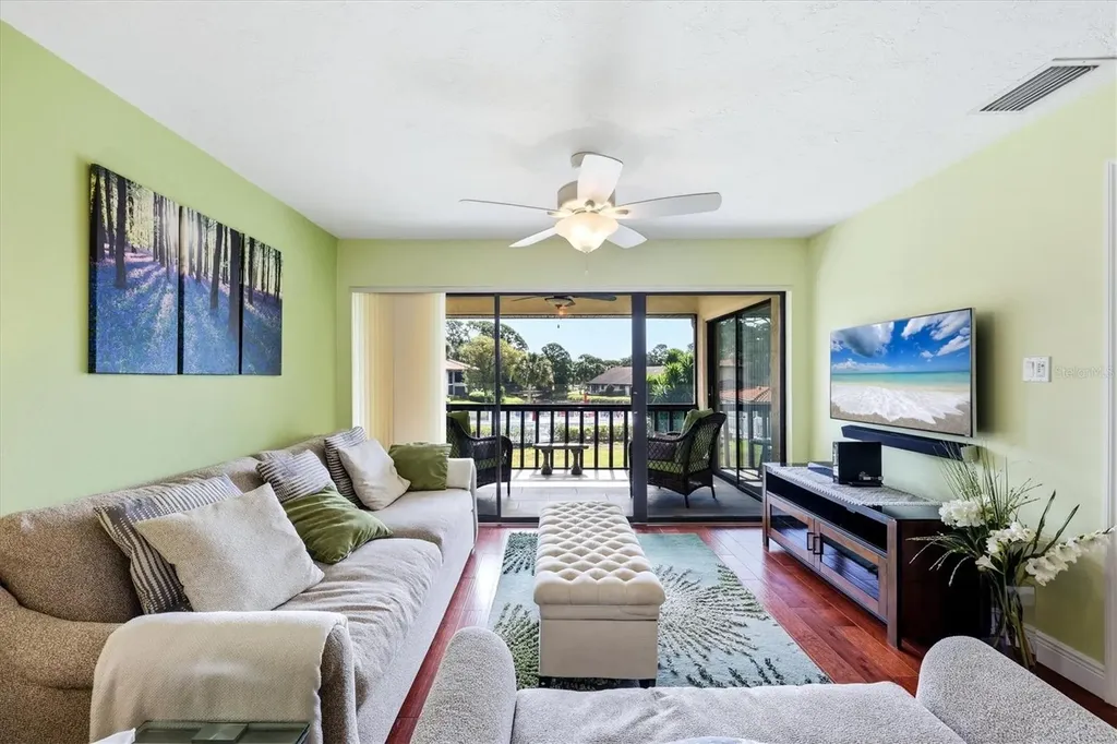 5186 Lake Village Drive Sarasota FL 34235