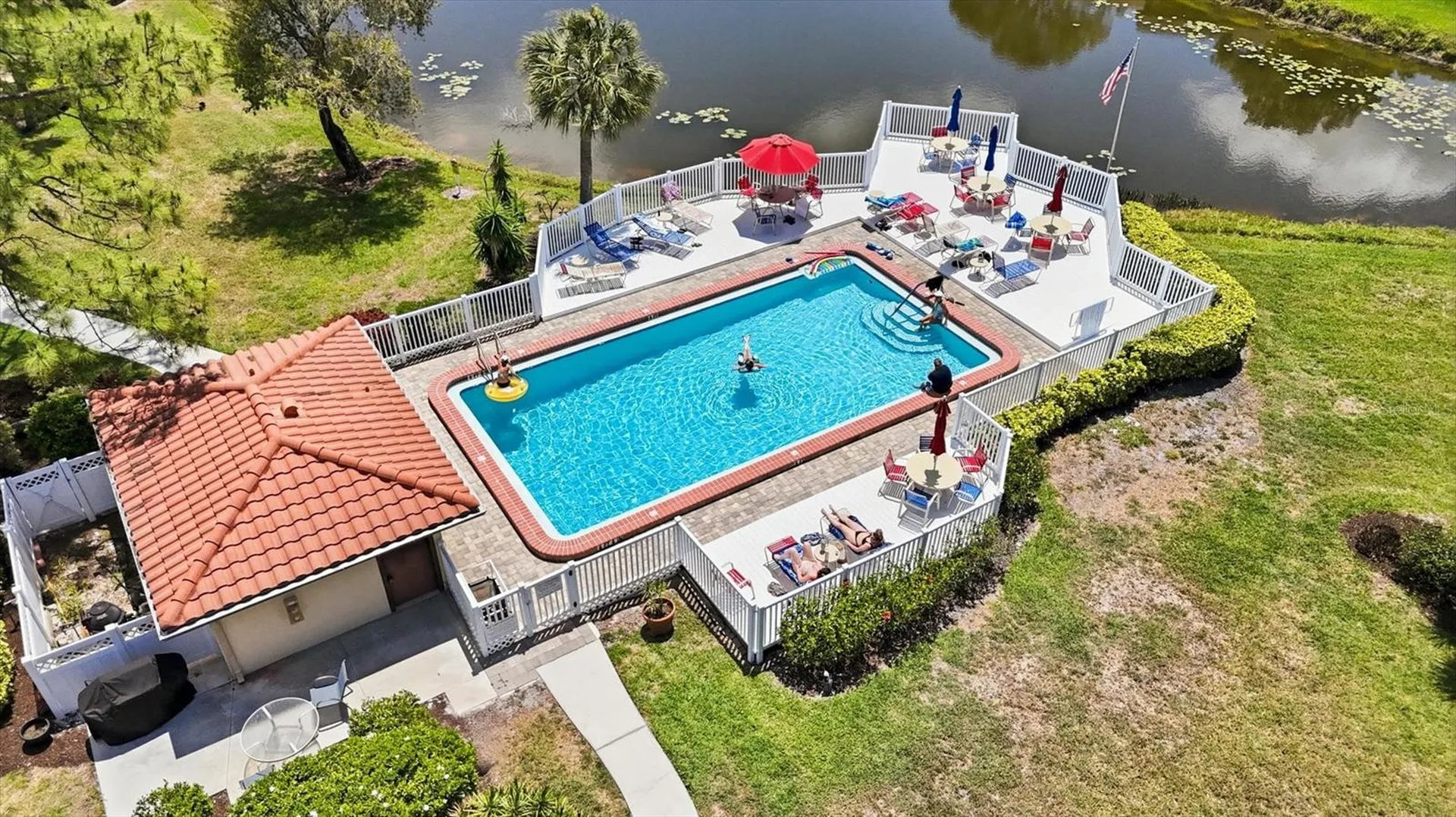 5186 Lake Village Drive Sarasota FL 34235
