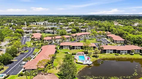 5186 Lake Village Drive Sarasota FL 34235