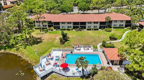 5186 Lake Village Drive Sarasota FL 34235