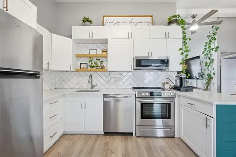 7507 Woodland Oaks Court Tampa FL 33615