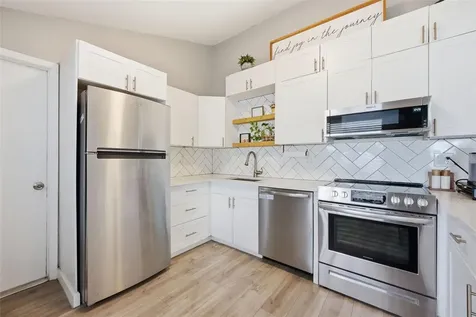 7507 Woodland Oaks Court Tampa FL 33615