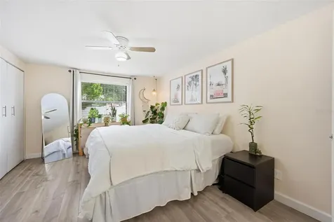 7507 Woodland Oaks Court Tampa FL 33615