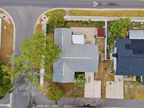 7507 Woodland Oaks Court Tampa FL 33615