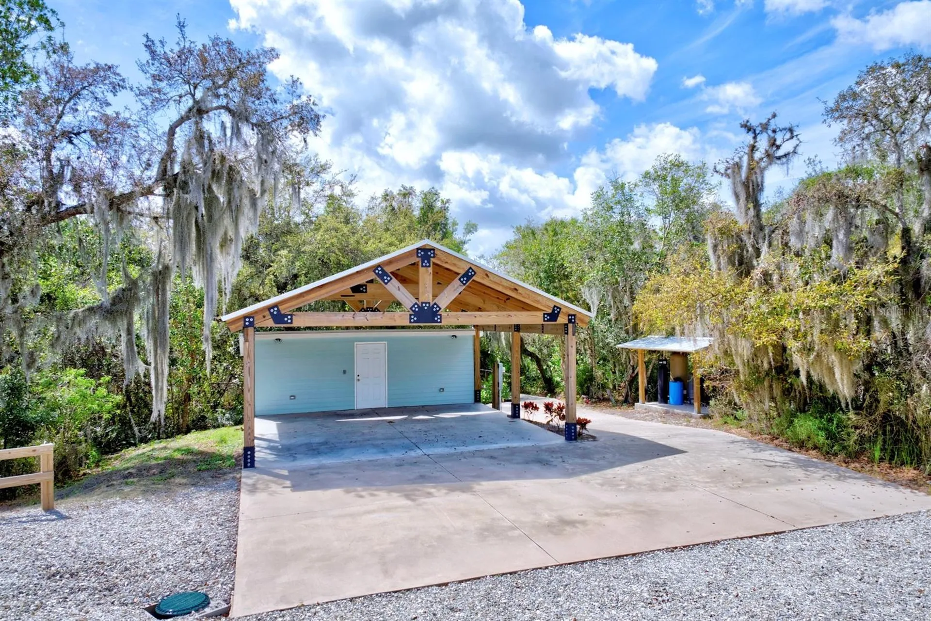 424 Lake Mirror Drive Lake Placid FL 33852