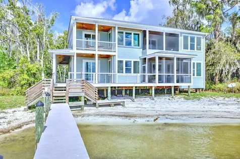 424 Lake Mirror Drive Lake Placid FL 33852