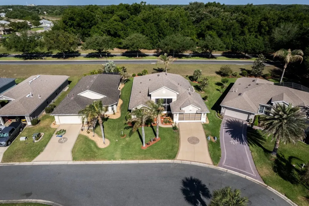 5712 Blue Savannah Drive Leesburg FL 34748