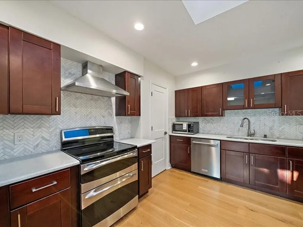 2492 Waterview Court Sarasota FL 34231