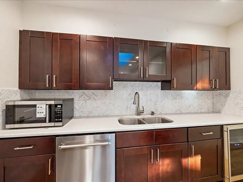 2492 Waterview Court Sarasota FL 34231