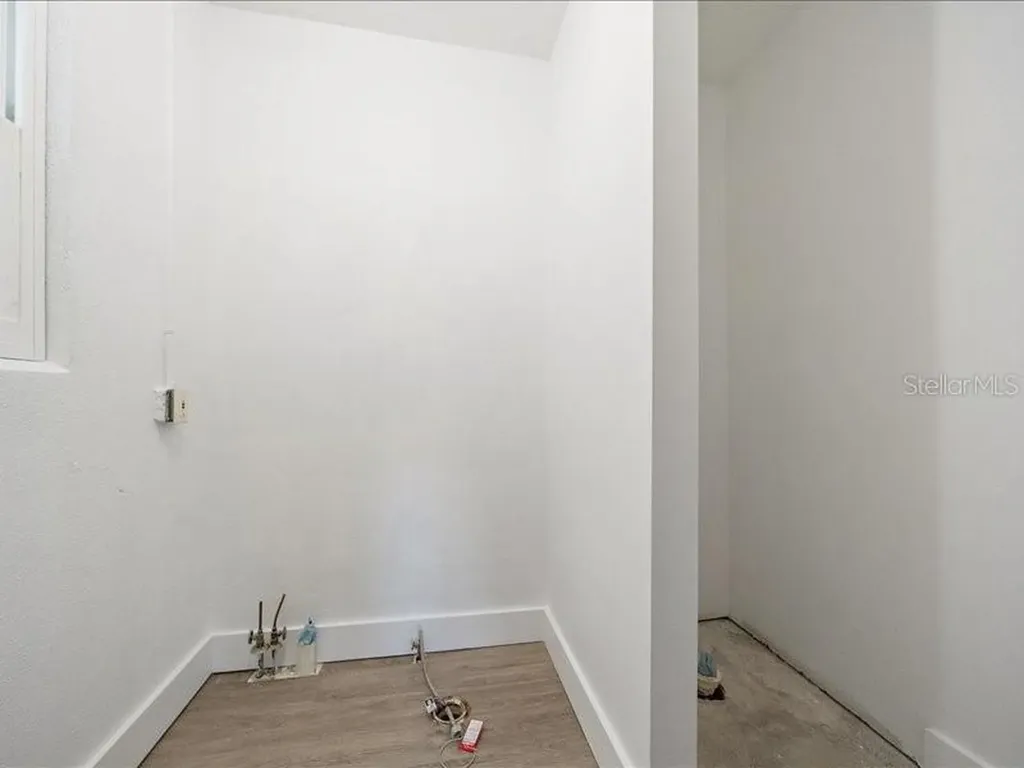 2492 Waterview Court Sarasota FL 34231