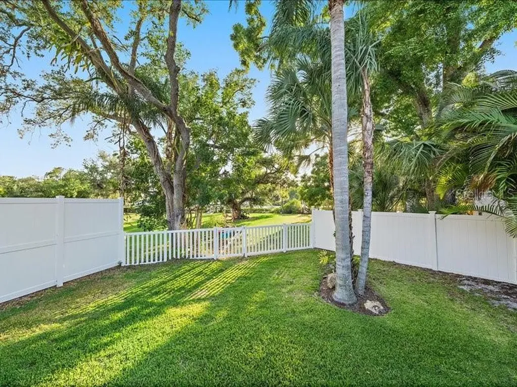 2492 Waterview Court Sarasota FL 34231