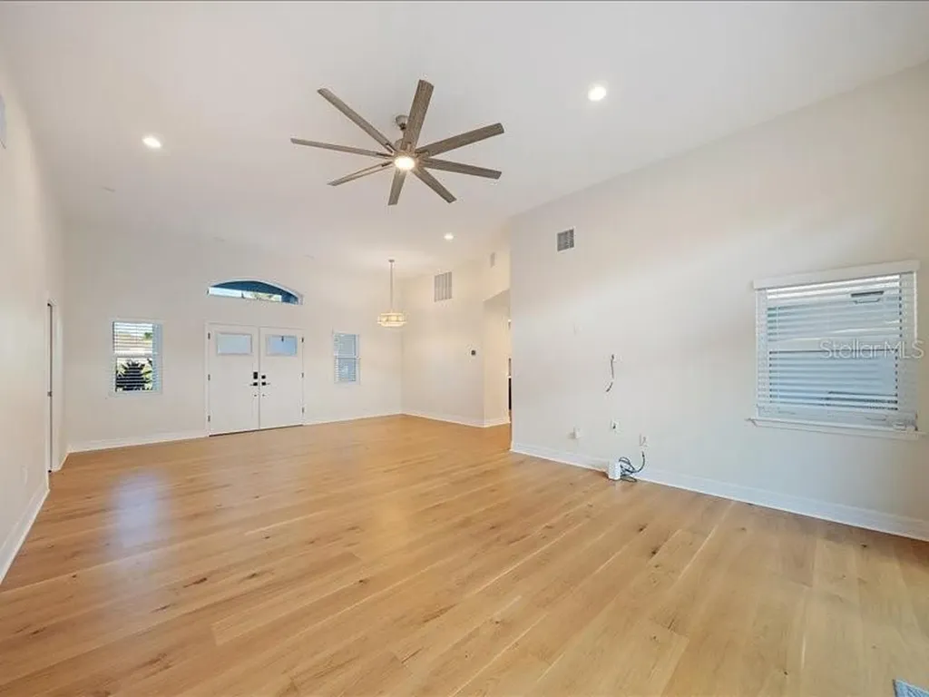 2492 Waterview Court Sarasota FL 34231