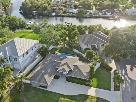 2492 Waterview Court Sarasota FL 34231