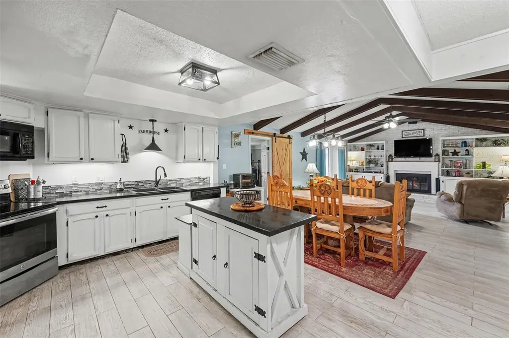 429 Manor Boulevard Palm Harbor FL 34683