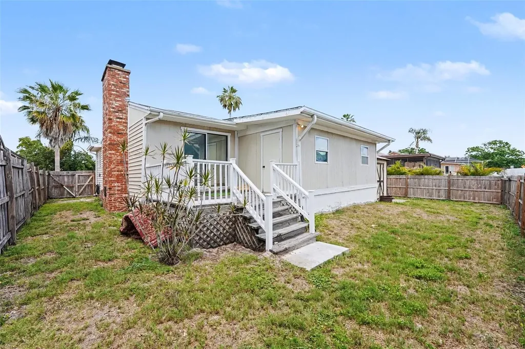 429 Manor Boulevard Palm Harbor FL 34683