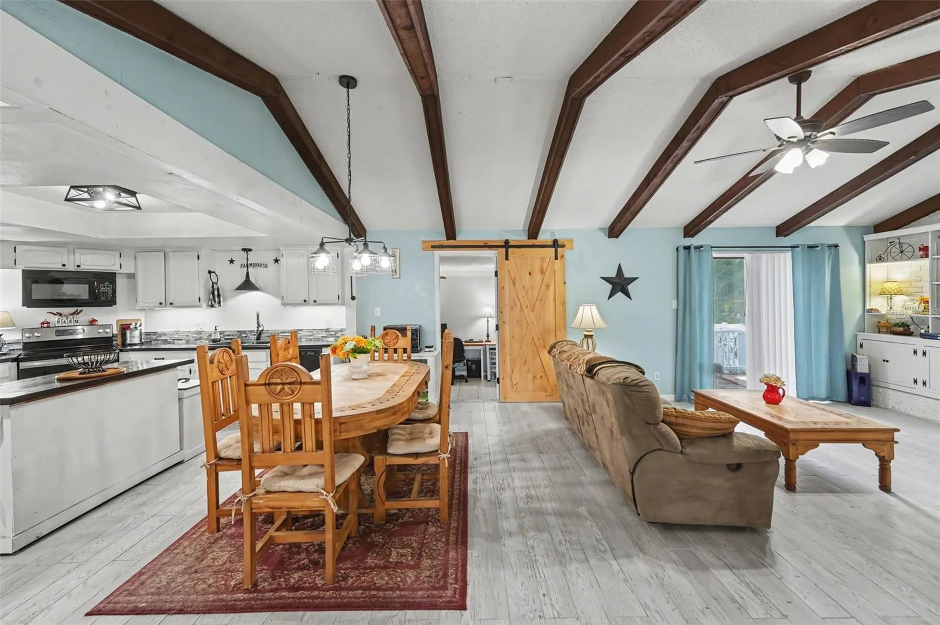 429 Manor Boulevard Palm Harbor FL 34683