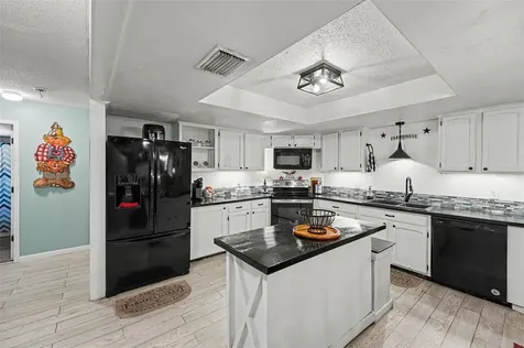 429 Manor Boulevard Palm Harbor FL 34683