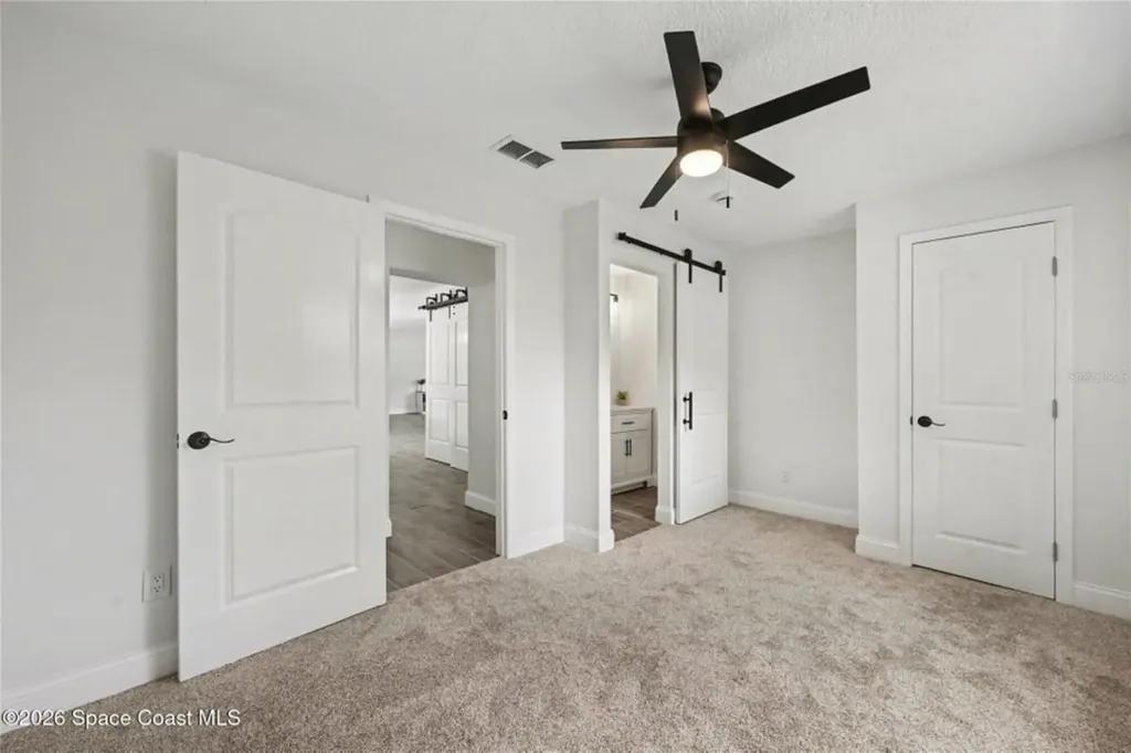 2678 Pine Avenue Mims FL 32754