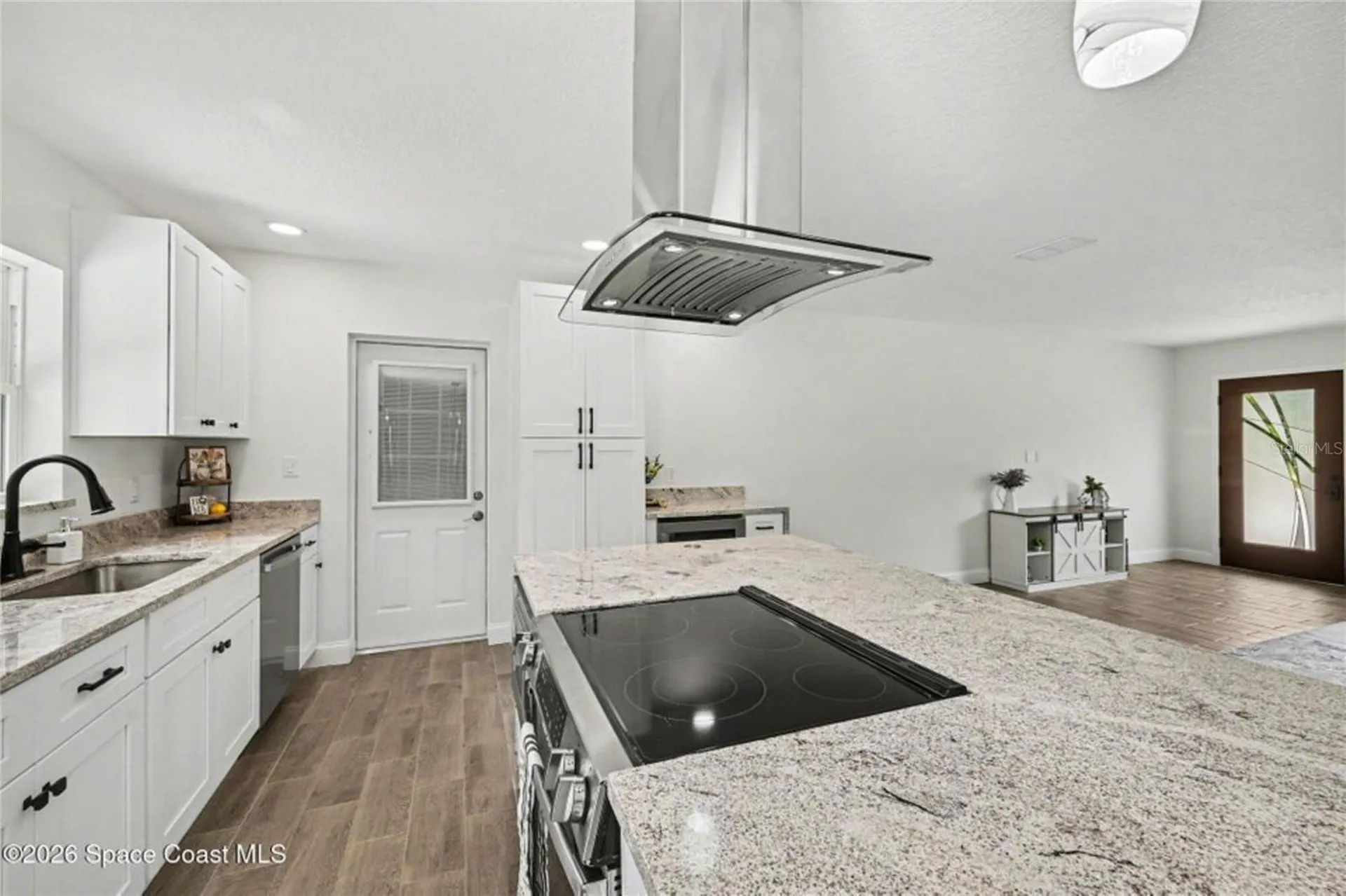 2678 Pine Avenue Mims FL 32754