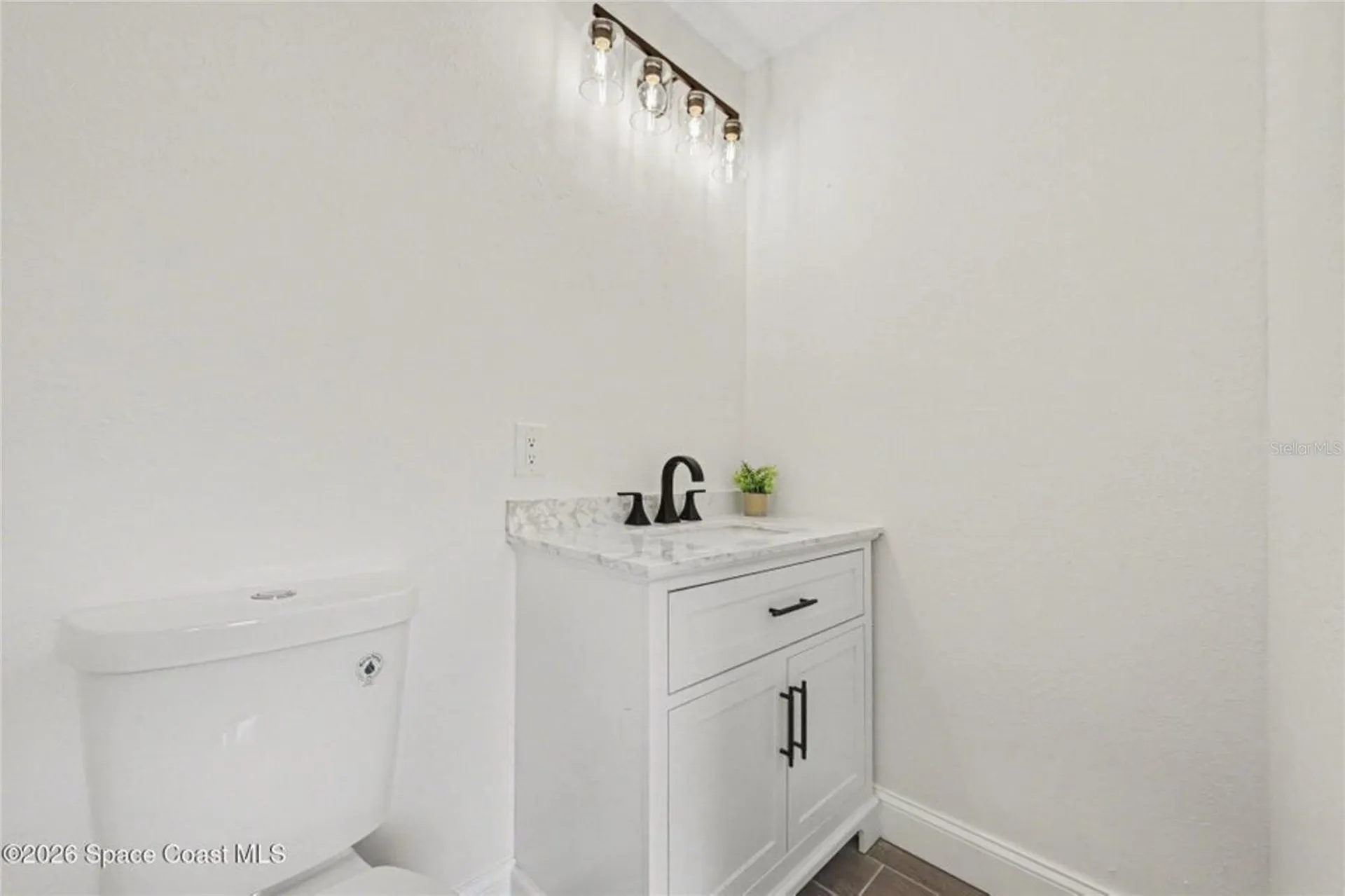 2678 Pine Avenue Mims FL 32754