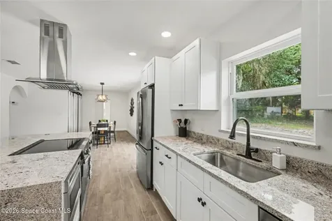 2678 Pine Avenue Mims FL 32754