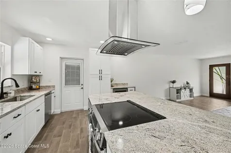 2678 Pine Avenue Mims FL 32754