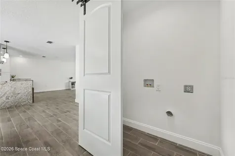 2678 Pine Avenue Mims FL 32754