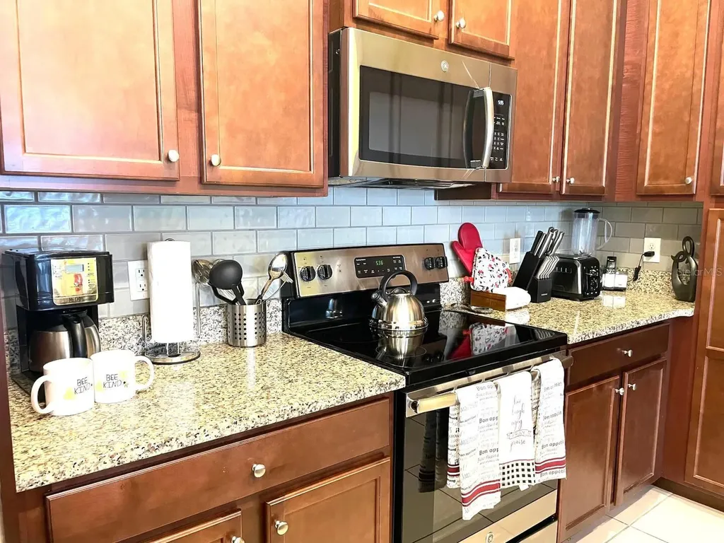 313 Captiva Drive Davenport FL 33896