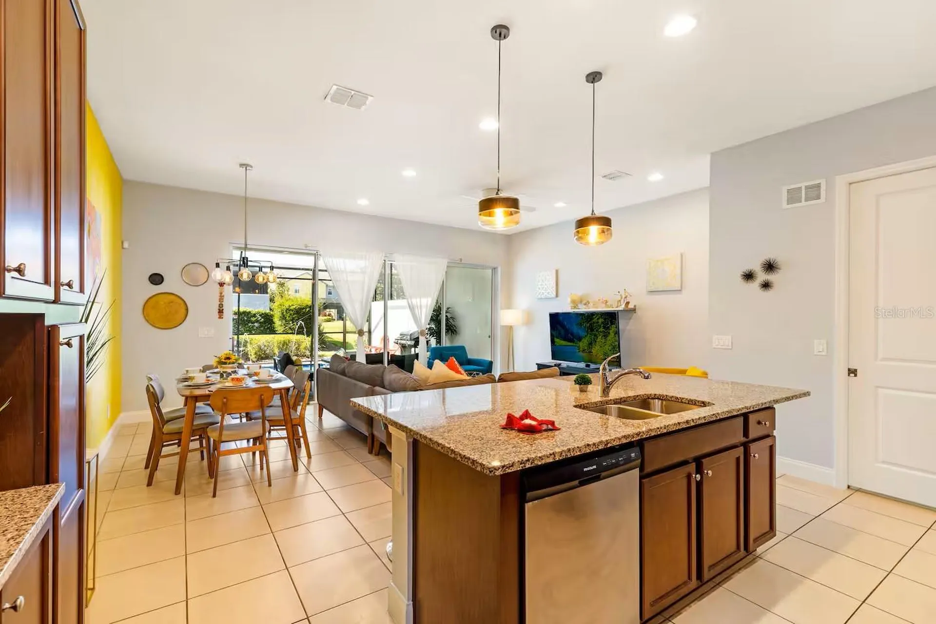 313 Captiva Drive Davenport FL 33896