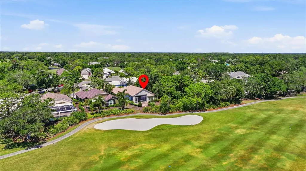 8009 Hampton Court University Park FL 34201
