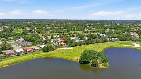 8009 Hampton Court University Park FL 34201