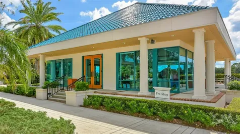 8009 Hampton Court University Park FL 34201