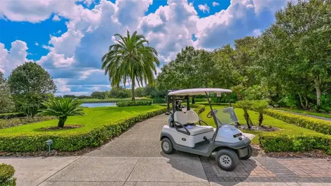 8009 Hampton Court University Park FL 34201