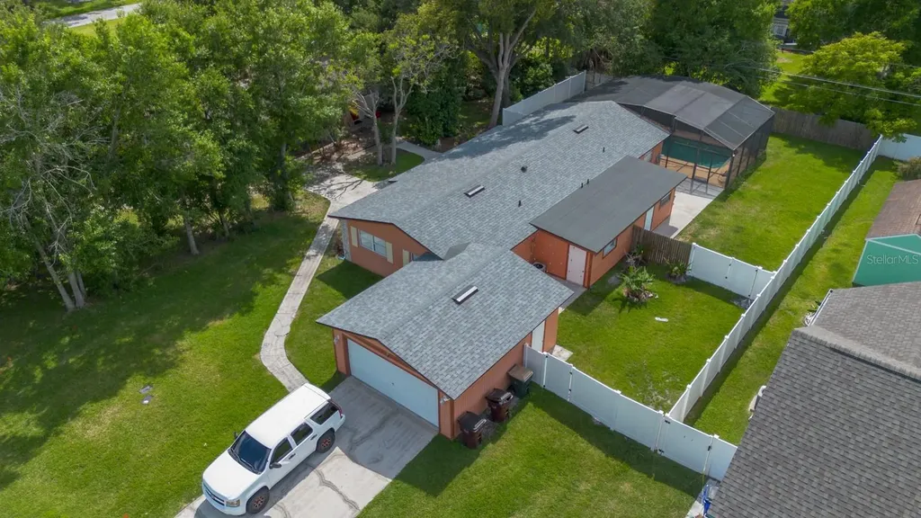 212 Tenneessee Avenue St Cloud FL 34769