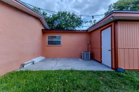 212 Tenneessee Avenue St Cloud FL 34769