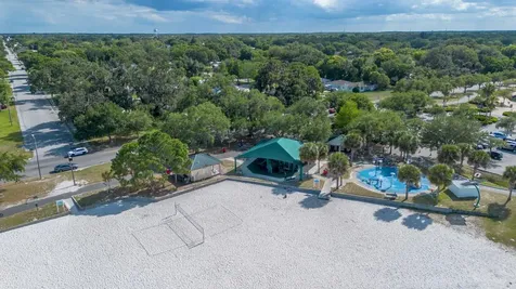 212 Tenneessee Avenue St Cloud FL 34769