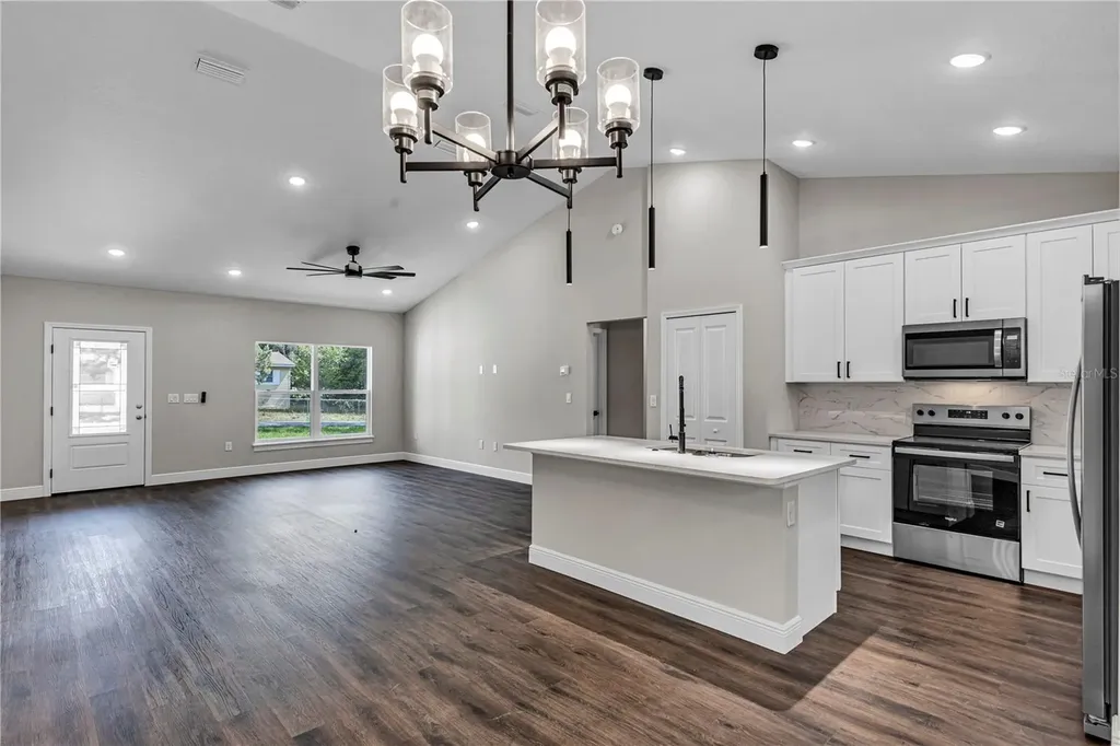 1140 20th Street Orange City FL 32763
