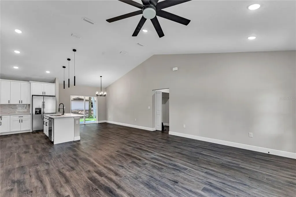 1140 20th Street Orange City FL 32763