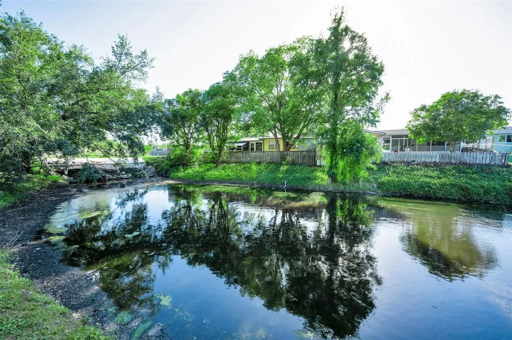 3011 Shadow Oaks Drive Holiday FL 34690