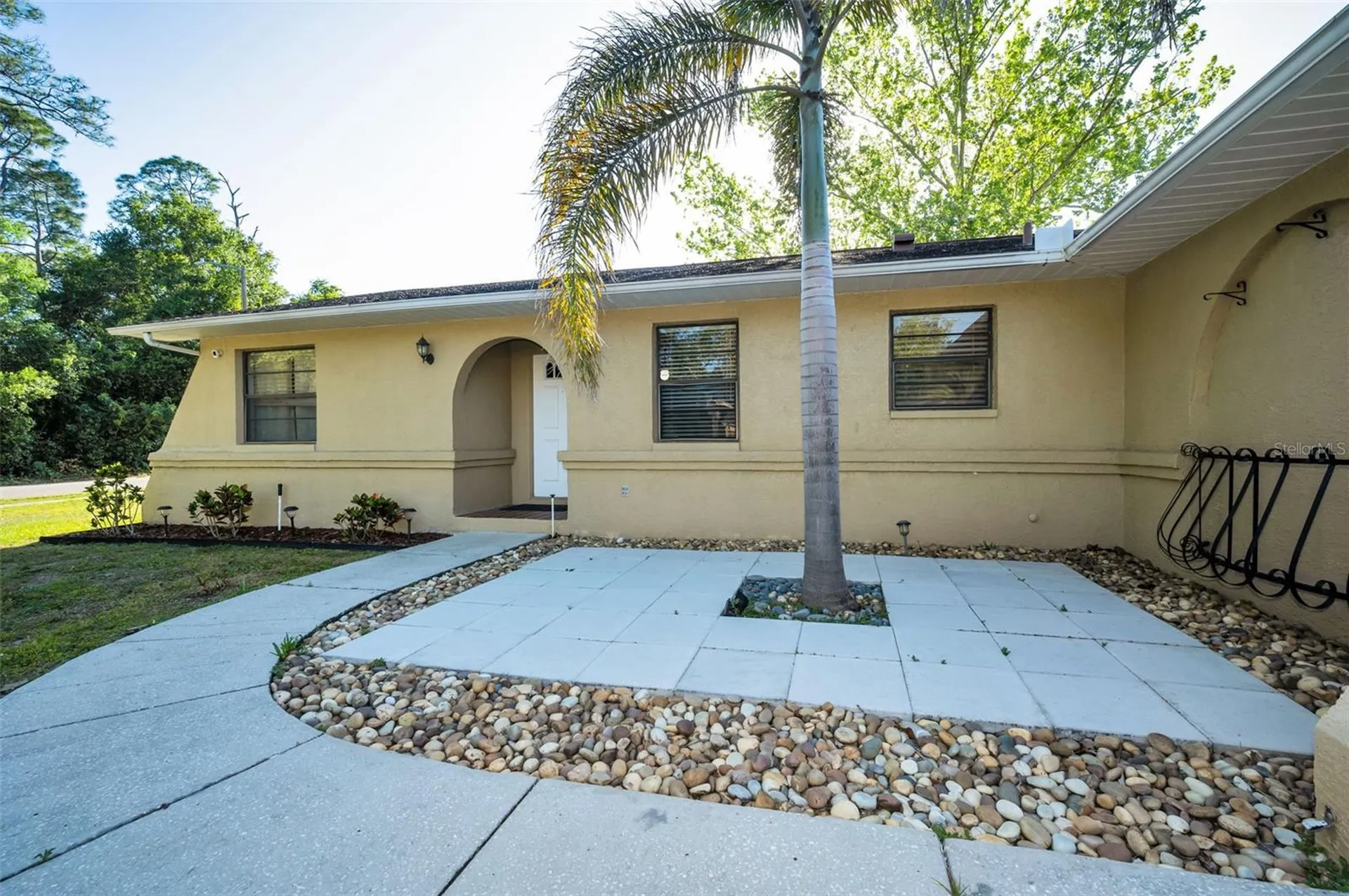 3011 Shadow Oaks Drive Holiday FL 34690