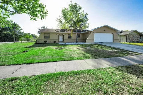 3011 Shadow Oaks Drive Holiday FL 34690