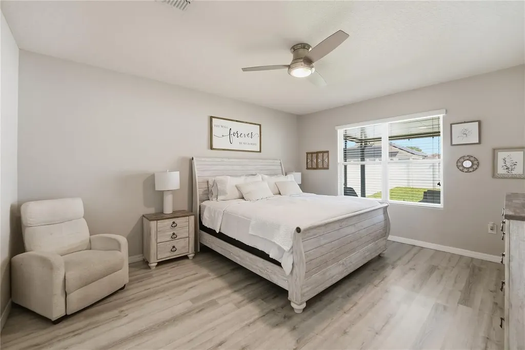 1895 Green Dragon Drive St Cloud FL 34771