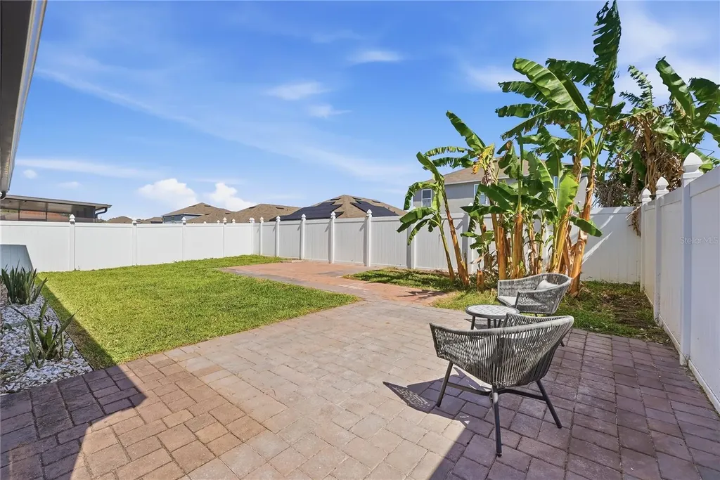 1895 Green Dragon Drive St Cloud FL 34771